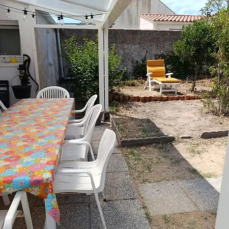 La Maison De La Hébergement de vacances *